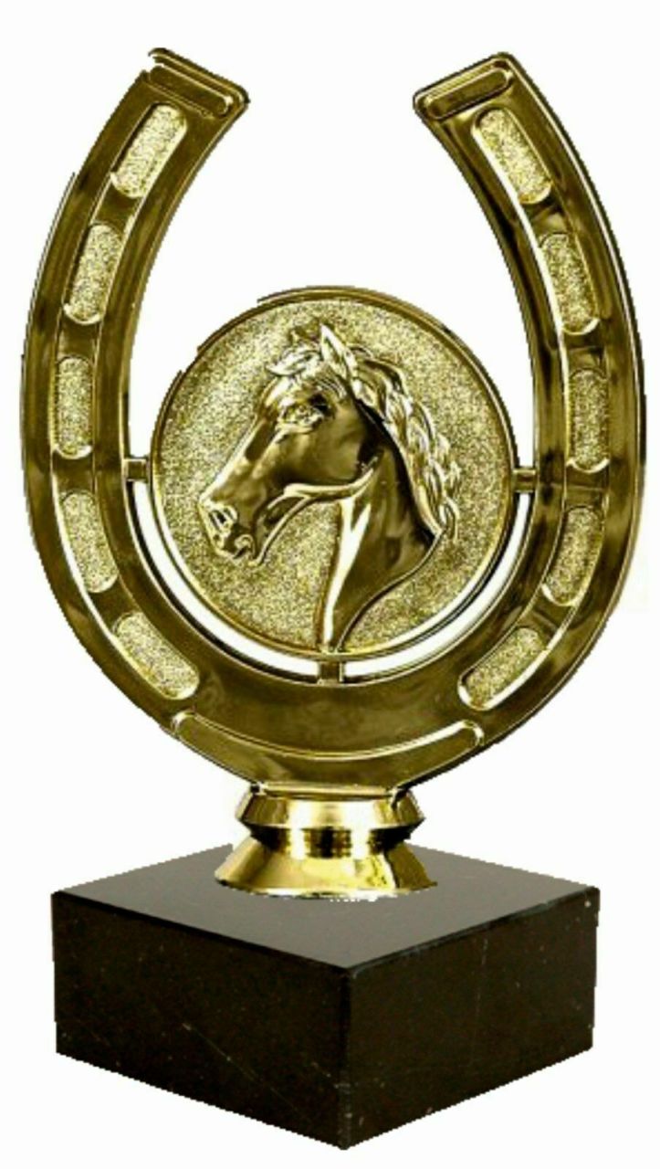 Reitsport Trophäe
