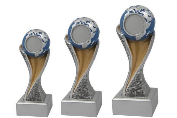 Pokal Weltkugel Lieferbar in 3 Größen